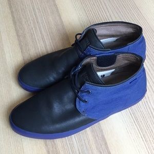 Camper Motel Chukka-style mid shoe